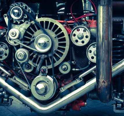 Ensure the longevity of your auxiliary engine with spare parts.